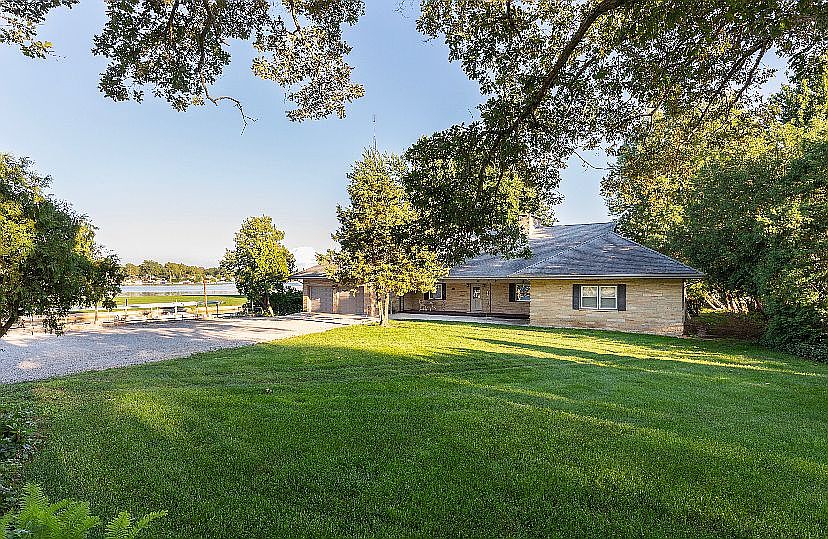 305 Ems C29 Ln, Warsaw, IN 46582 Zillow