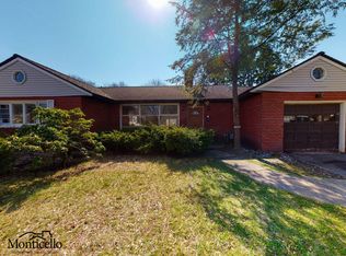 1160 McClellan St, Schenectady, NY 12309