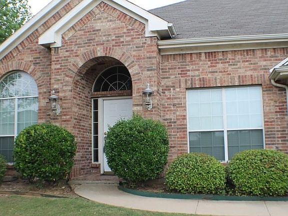 5th image of 4633 Edenwood Dr