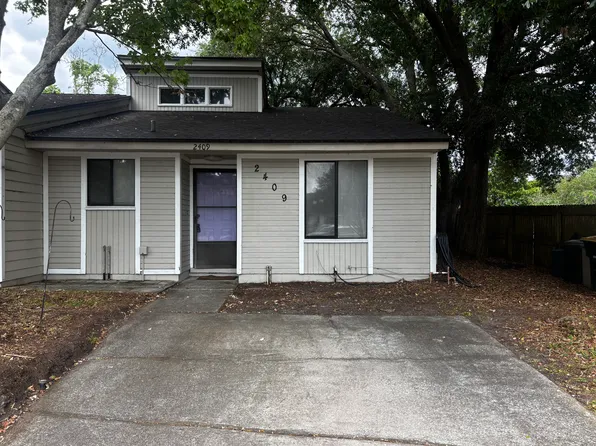 2409 Seabury Pl N, Jacksonville, FL 32246