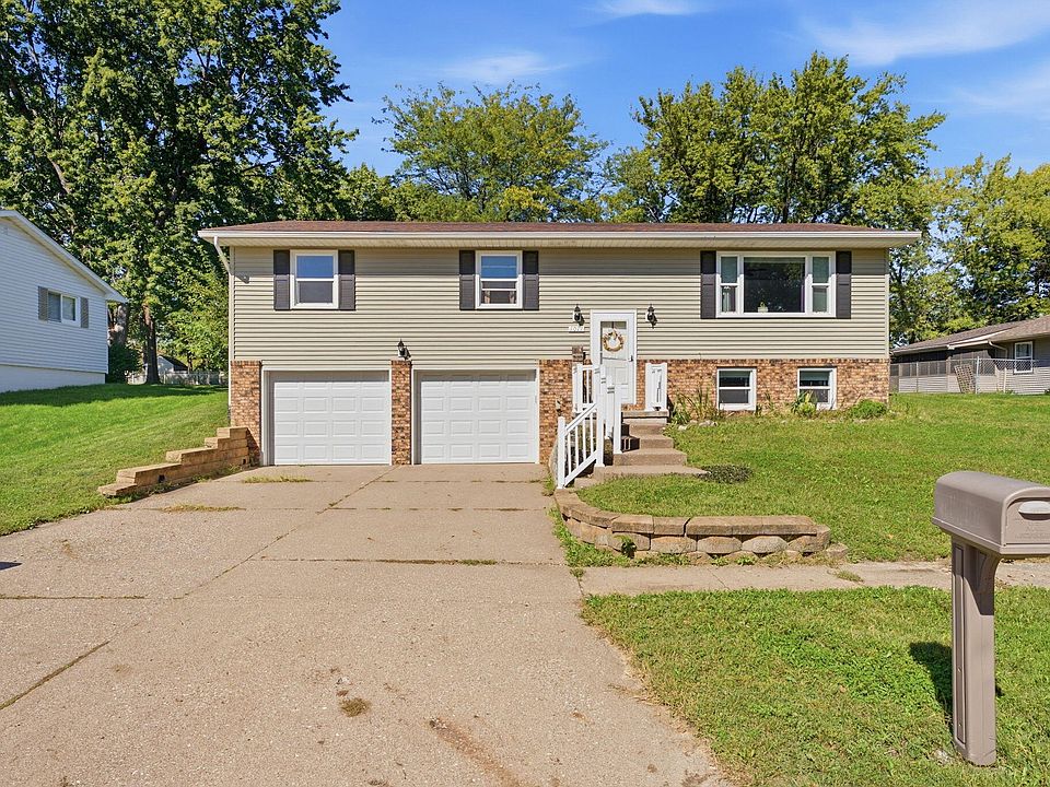 1st image of 1017 Acorn Ln