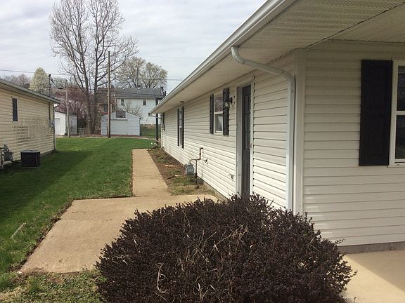 4th image of 81 Bowers Ave