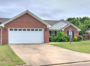 204 Eagles Nest Ln, Oxford, MS 38655