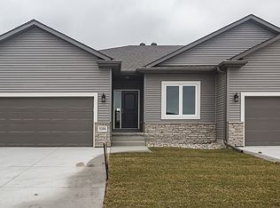 5204 42nd St, Columbus, NE 68601
