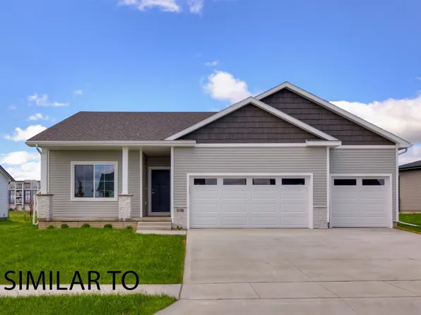 9624 Thorton Dr, Johnston, IA 50131