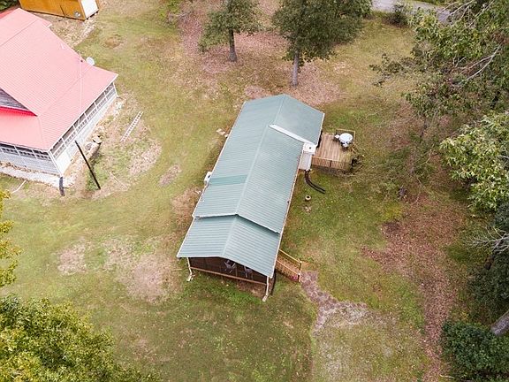 4th image of 180 Arrington Ln