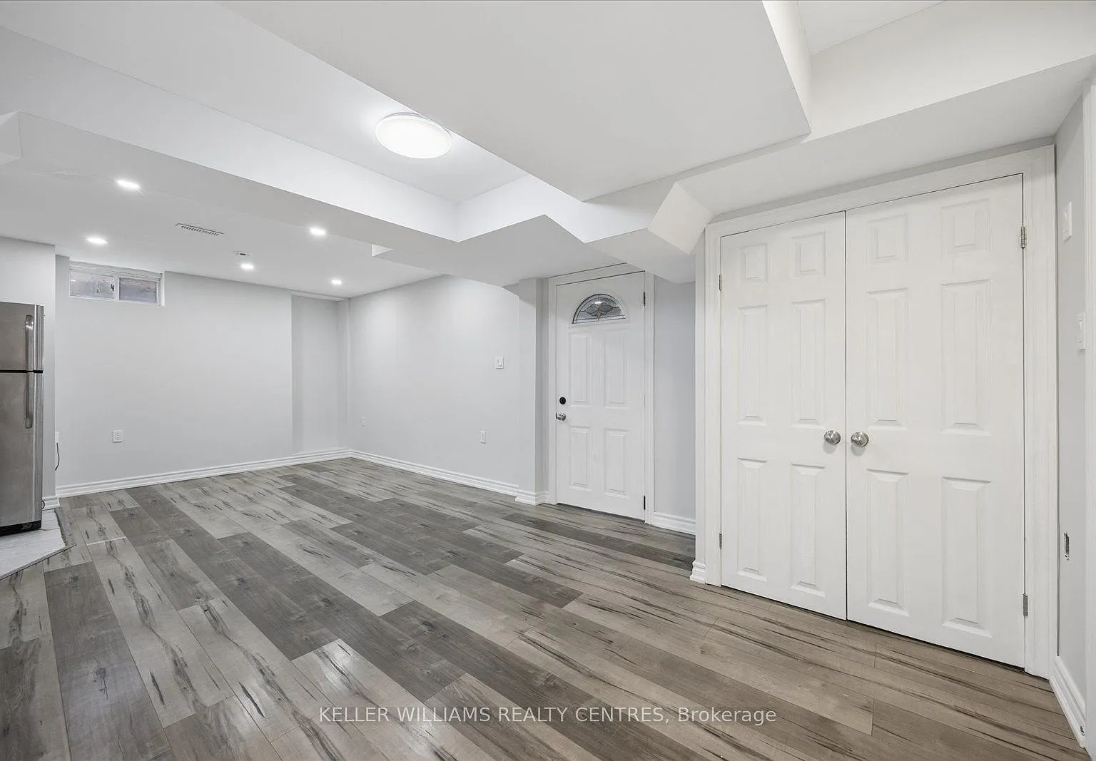 277 Gibson Cir — Photo 4