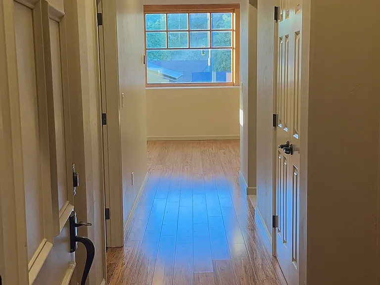 118 Main St #1 — Photo 7
