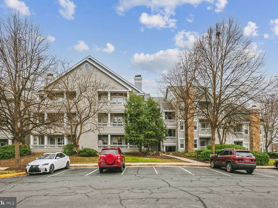 1st image of 4417 Fair Stone Dr APT 204