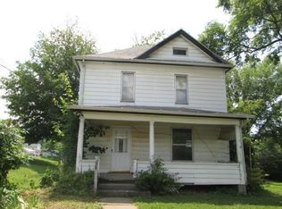 2771 Seminary St, Coolville, OH 45723