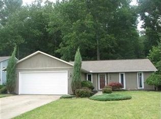 342 Deepwood Ln, Amherst, OH 44001