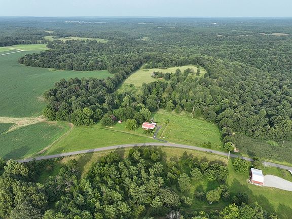 4th image of 15374 Mount Carmel Hawkins Rd