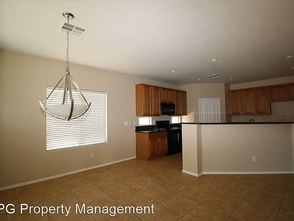 4th image of 15647 W Meadowbrook Ave