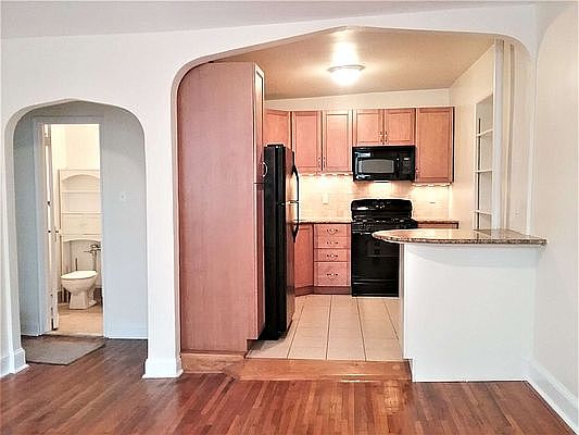 1st image of 1226 2nd Ave APT 2A