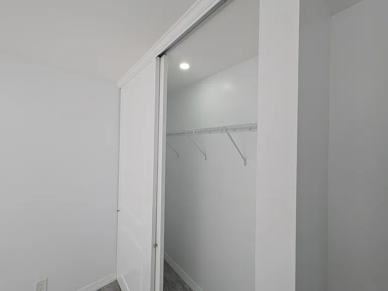 1733 N Congress Ave — Photo 32