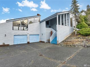 133 Sea View Dr, Port Angeles, WA 98362