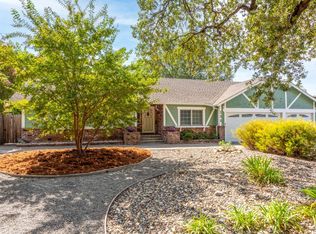 206 Callahan Ln, Windsor, CA 95492