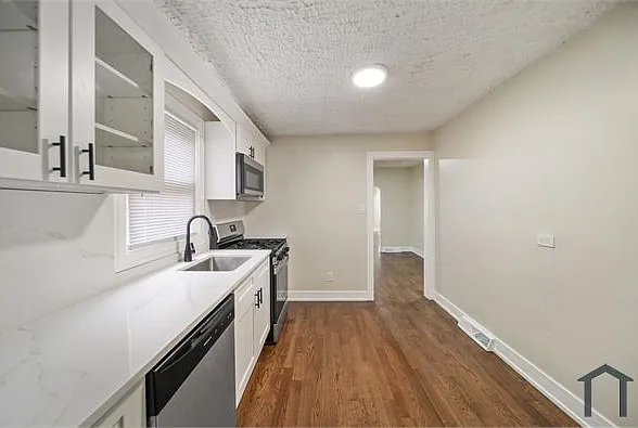 11743 S Princeton Ave — Photo 10