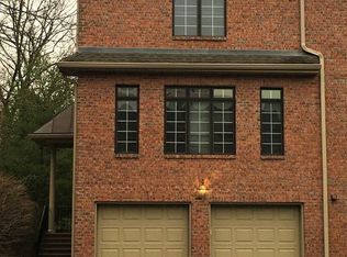 13 Stonebrook Ct #13E, Harrington Park, NJ 07640