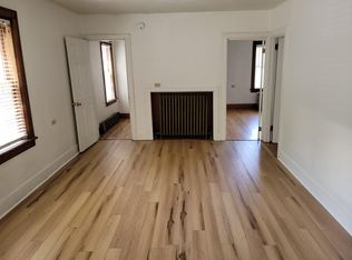 86 N Union St, Burlington, VT 05401