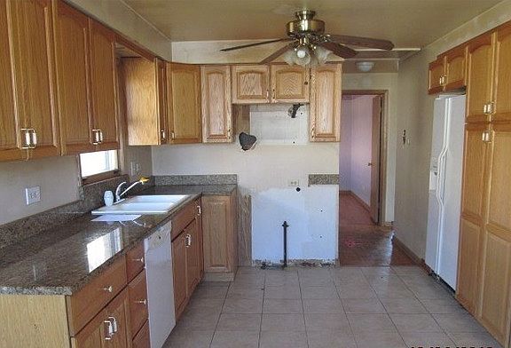 3rd image of 5104 S Nashville Ave