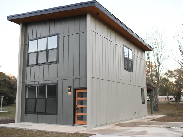 303 Walker Ave, Andalusia, AL 36420