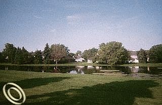 5th image of 816 Bloomfield Village Blvd APT G