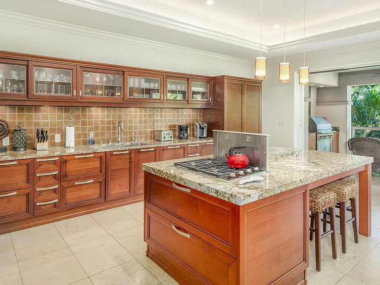 Hoolei Cir S — Photo 15