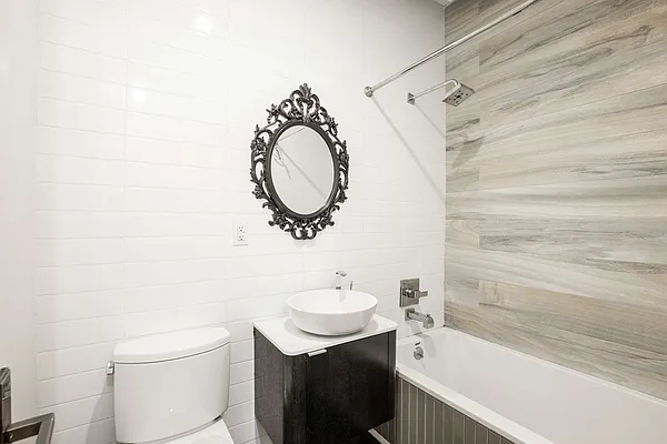Rented by Nooklyn NYC LLC | media 35