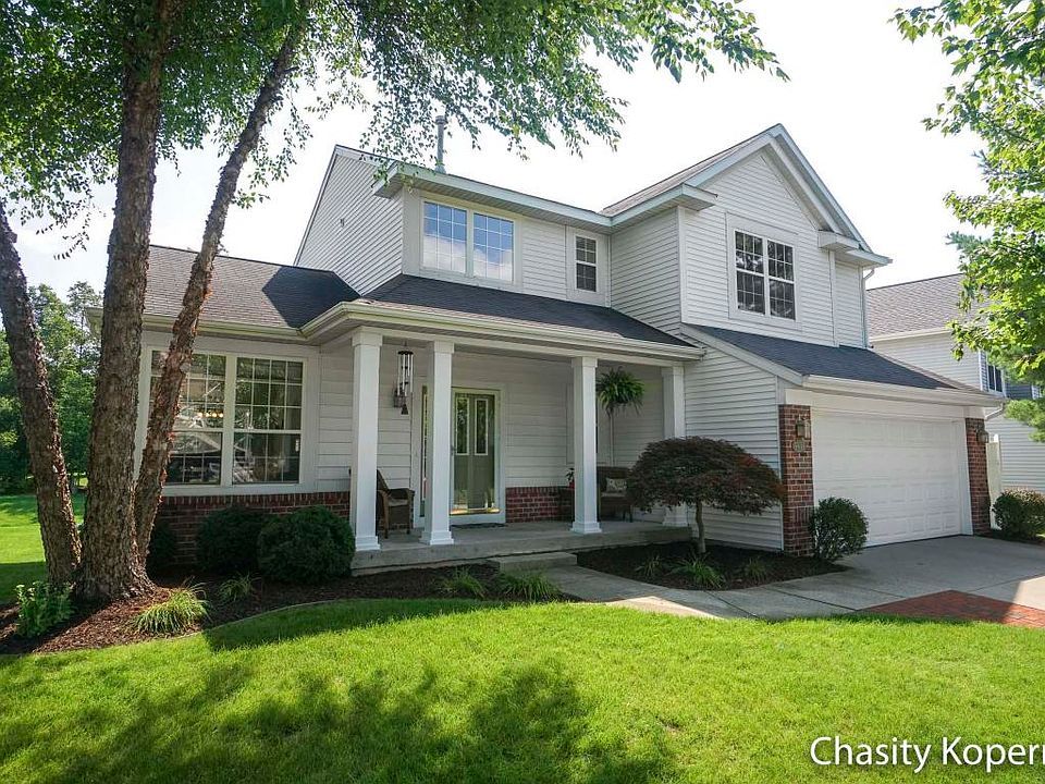1st image of 5592 E Grove Dr SE