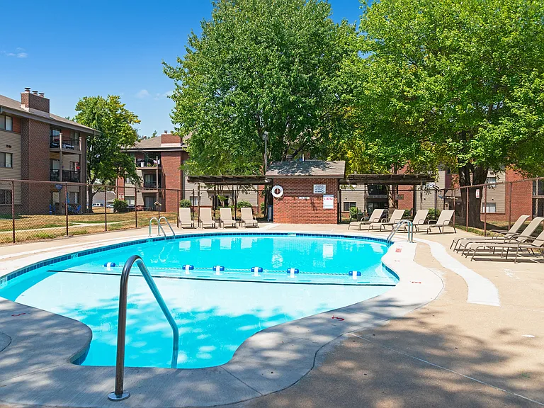 Washington Manor — Photo 9