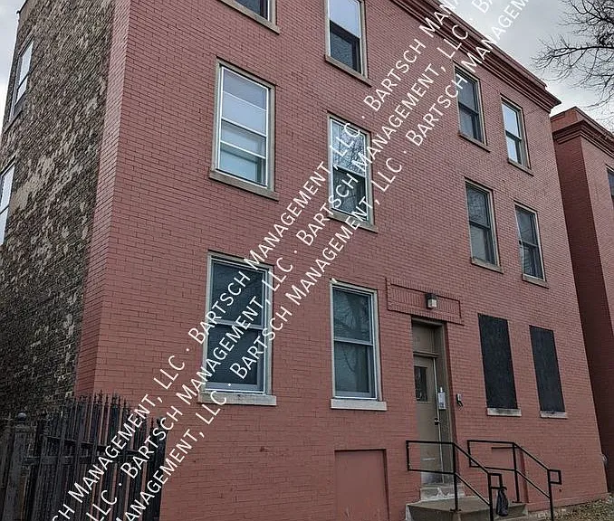 1311 W Madison St #10 — Photo 1
