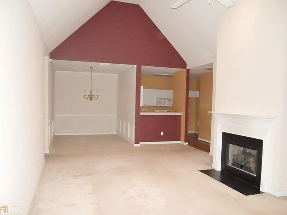 3rd image of 1444 Settlers Walk Way SW