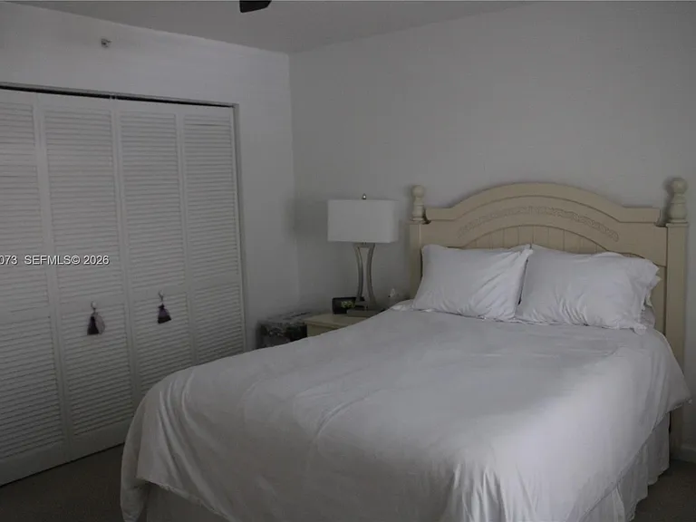 519 E Sheridan St #1082 — Photo 20