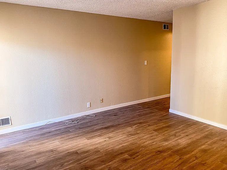 520 Bartlett St #2 — Photo 15