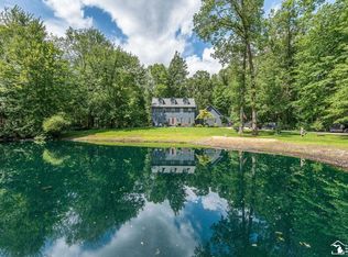 4270 School Rd, Temperance, MI 48182