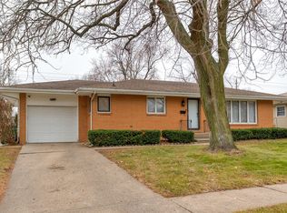 313 SE 9th St, Ankeny, IA 50021