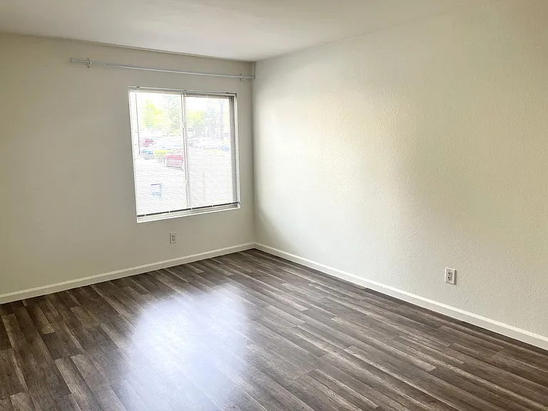 5938 Rancho Mission Rd #131 — Photo 11