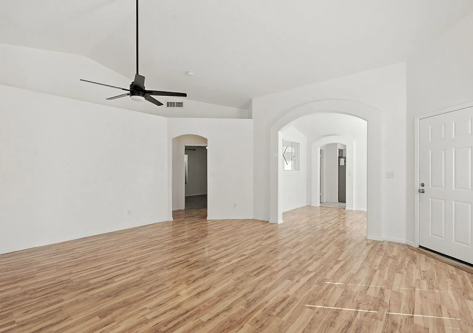 Great single family home! — Photo 4