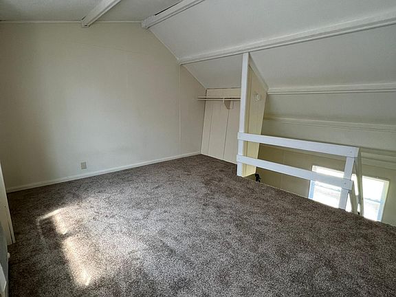 4th image of 1254 Green Valley Dr #P