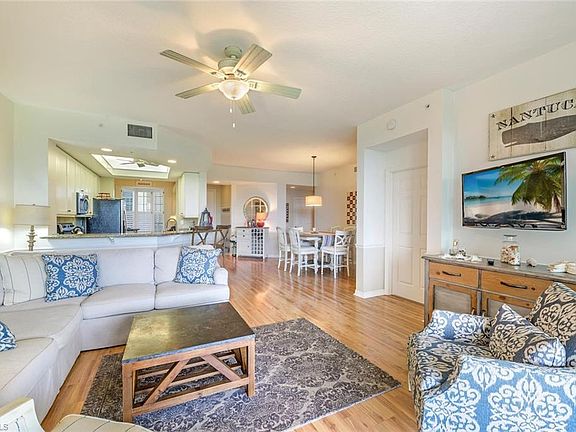 3rd image of 25161 Sandpiper Greens Ct APT 202