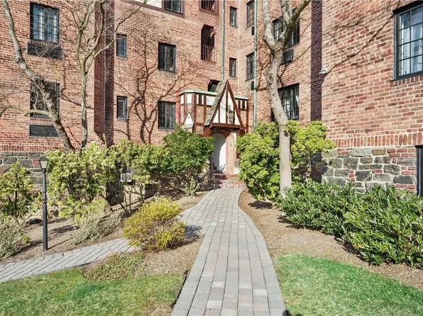 66 Milton Road #G12, Rye, NY 10580