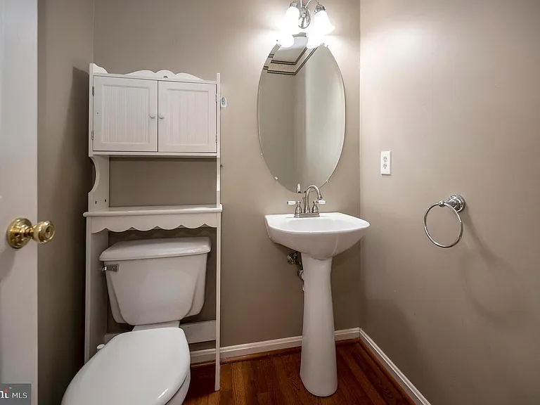 48 Savannah Ct — Photo 28