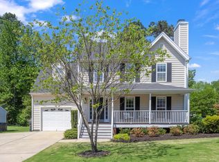 8200 Hobhouse Cir, Raleigh, NC 27615