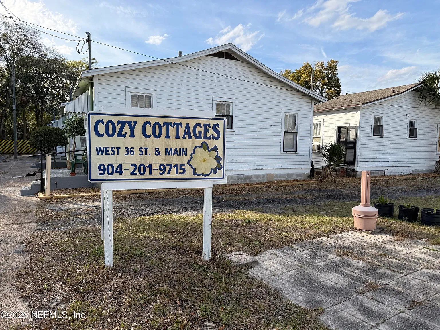 1 bed, 1.0 bath, 400 sqft, $850 — Photo 2