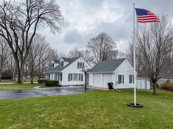 602 Green St, Dowagiac, MI 49047