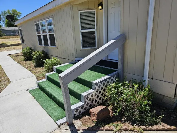 474 4th St, Metolius, OR 97741