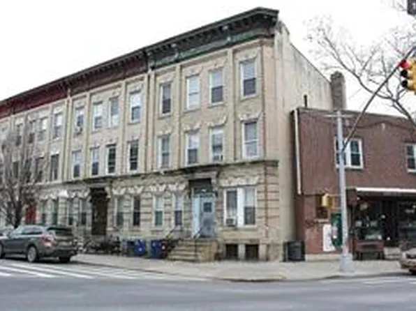 256 Withers Street 6 image 1 of 10
