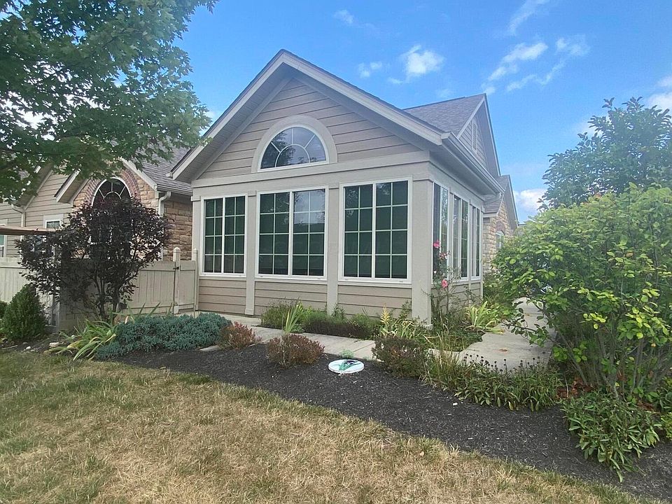 1st image of 745 Lambton Cir W