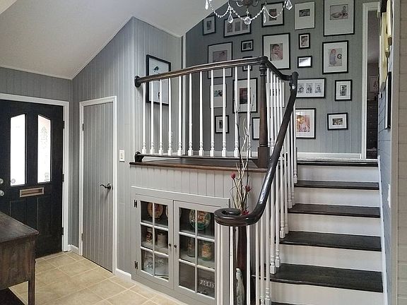 3rd image of 2112 Kenwood Pl